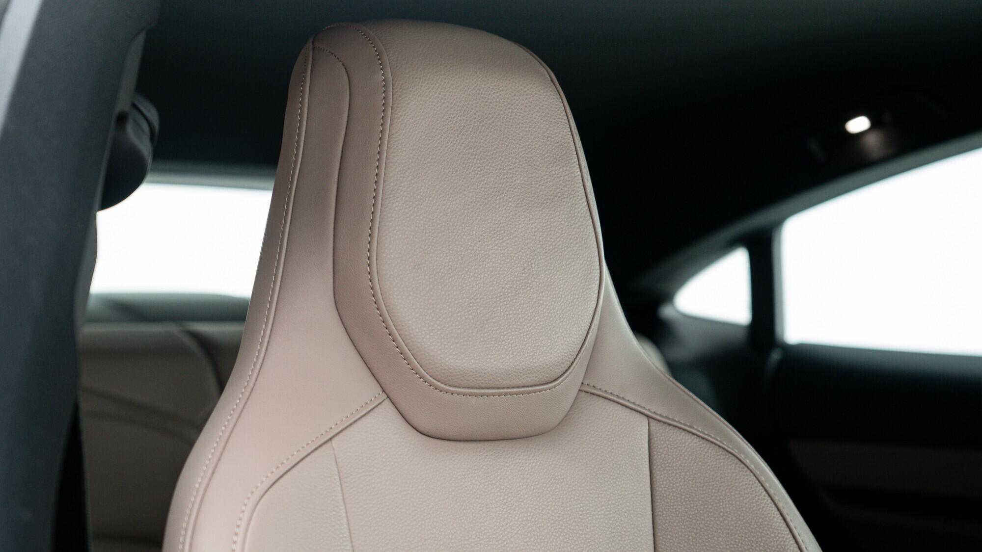 Porsche Taycan view 30