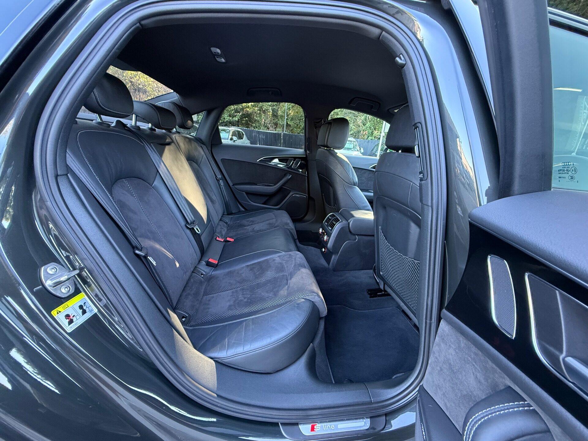 Audi A6 view 29