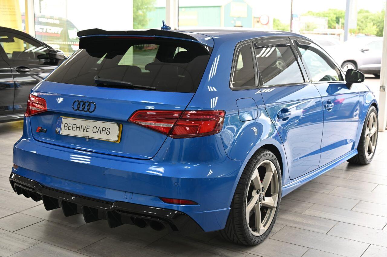 Audi S3 view 10