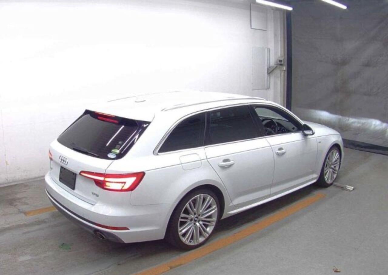 Audi A4 view 2