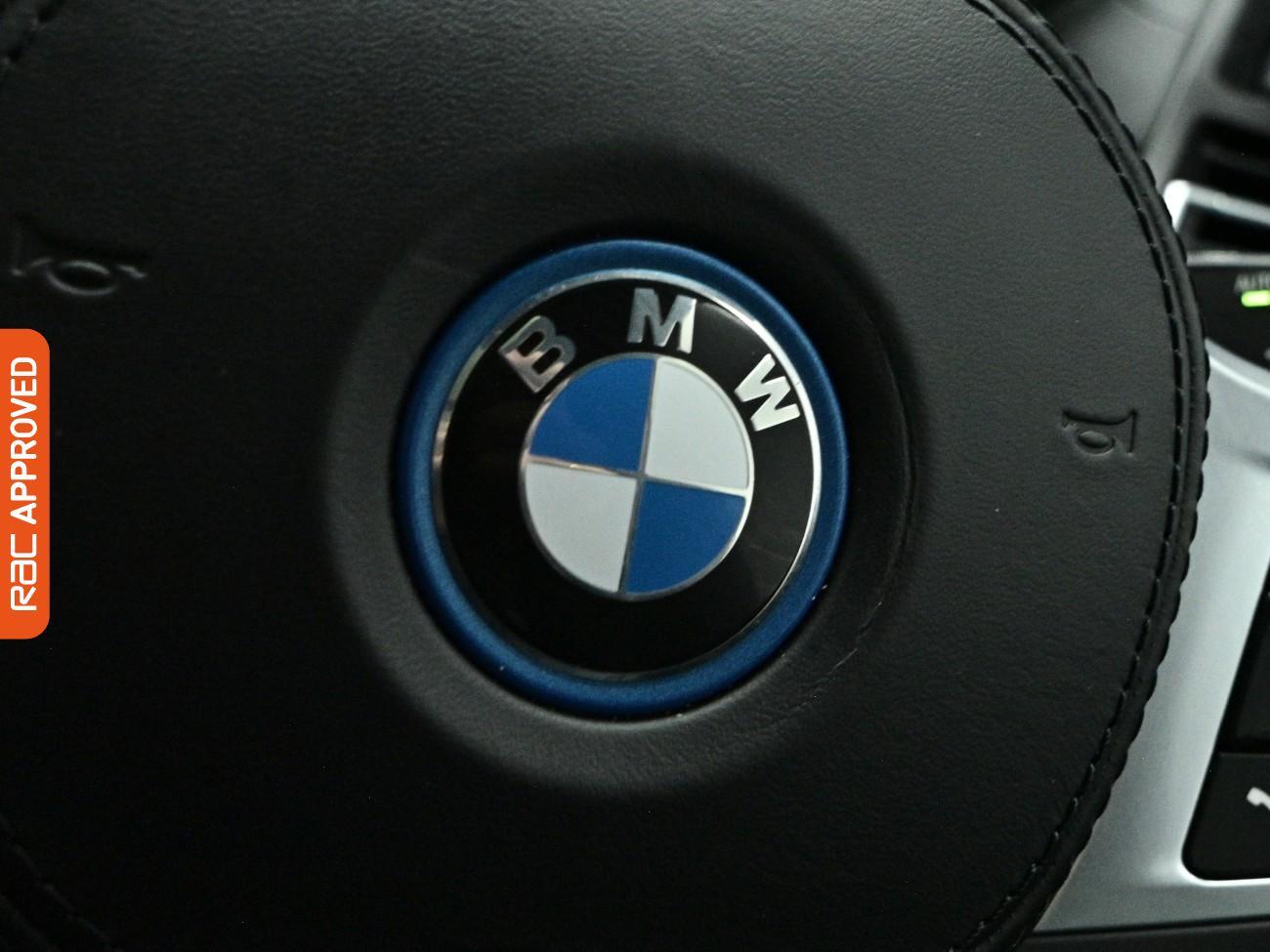 BMW Ix3 view 23