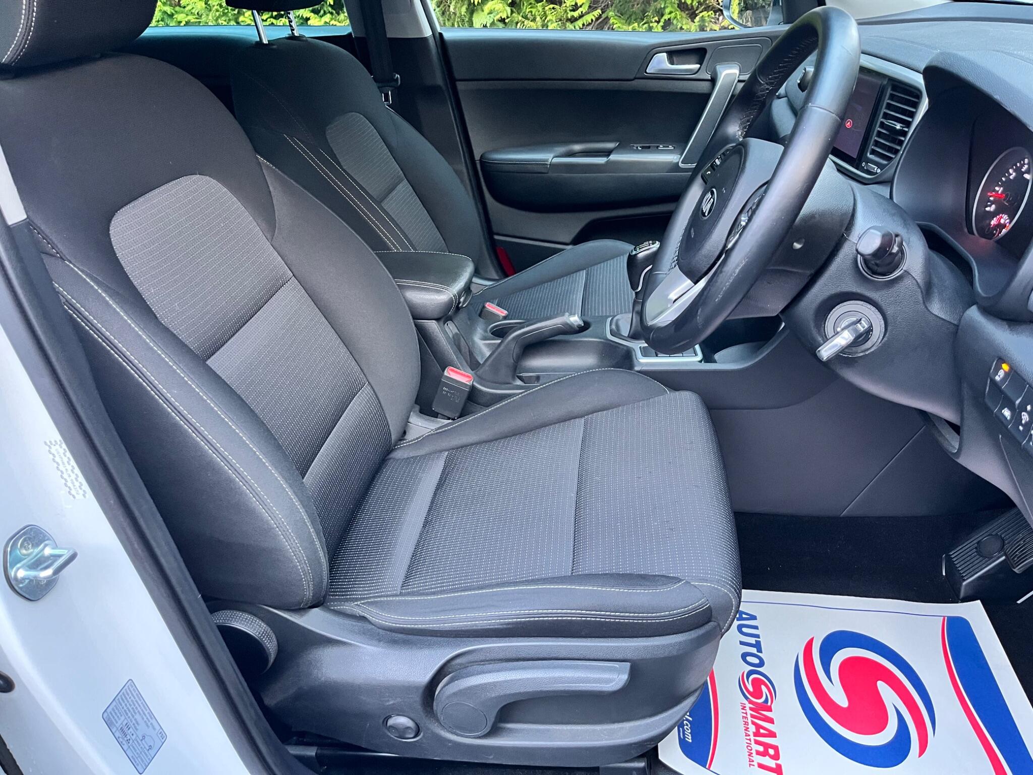 Kia Sportage view 25