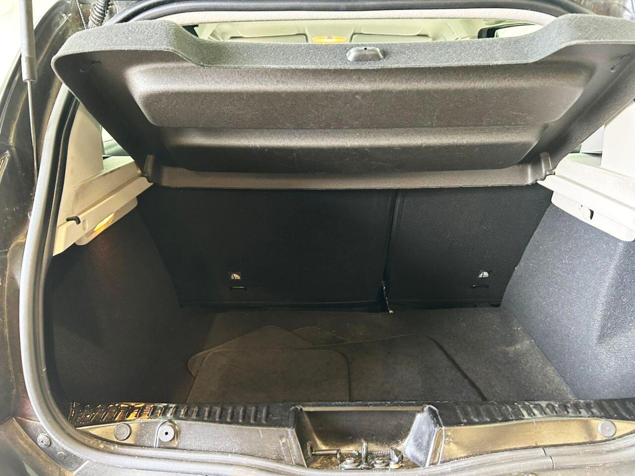 Dacia Sandero view 22