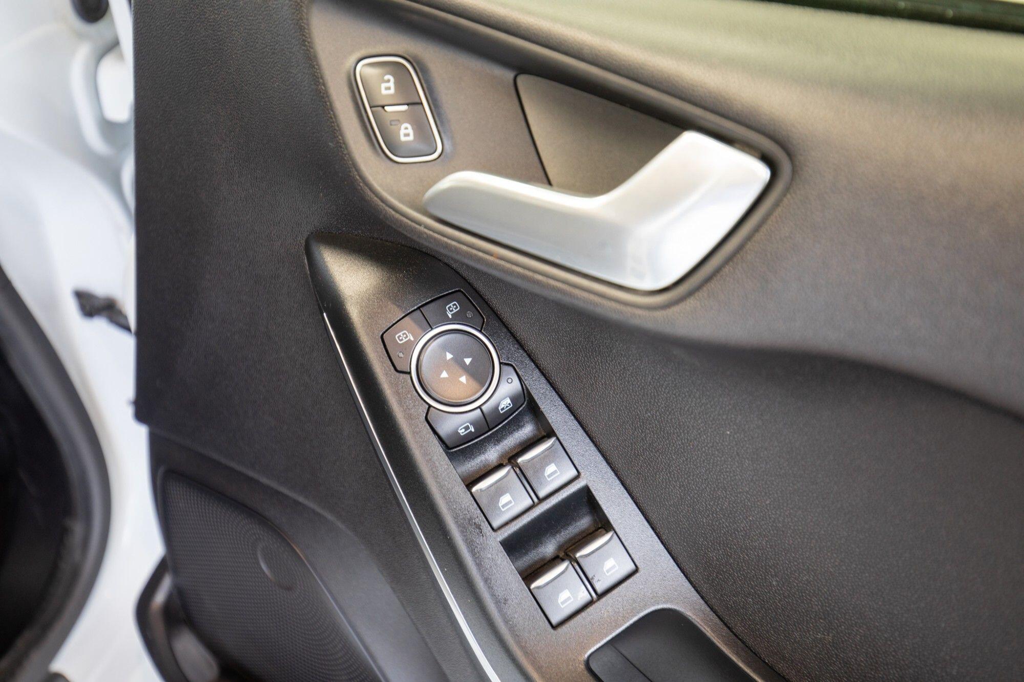 Ford Fiesta view 15