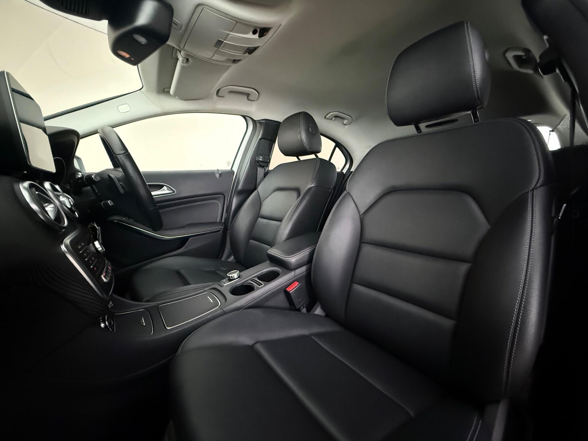 Mercedes-Benz A-Class view 28