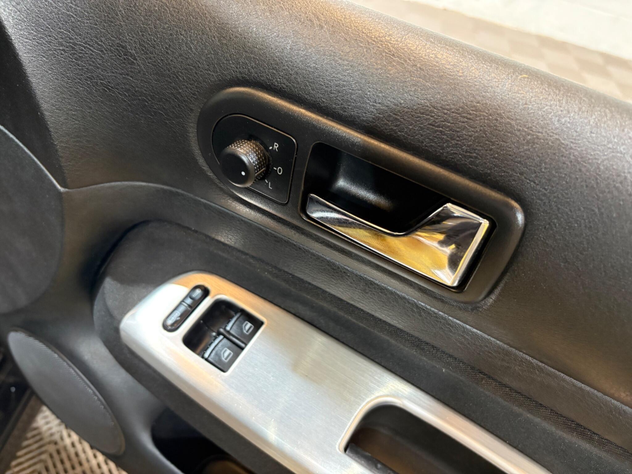 Volkswagen Golf view 57