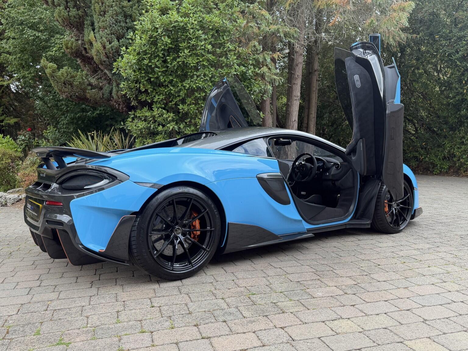 Mclaren 600LT view 10