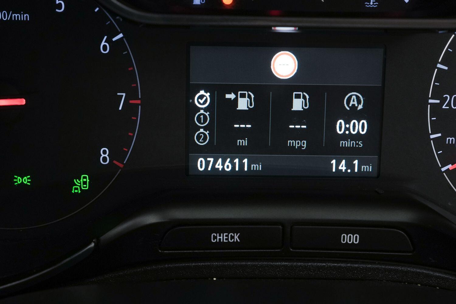 Vauxhall Grandland X view 21