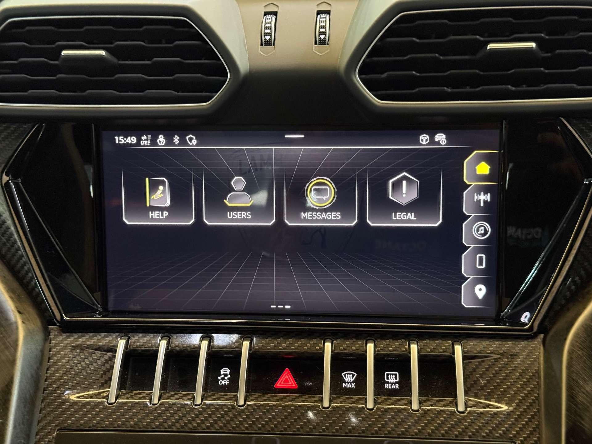 Lamborghini Urus view 48