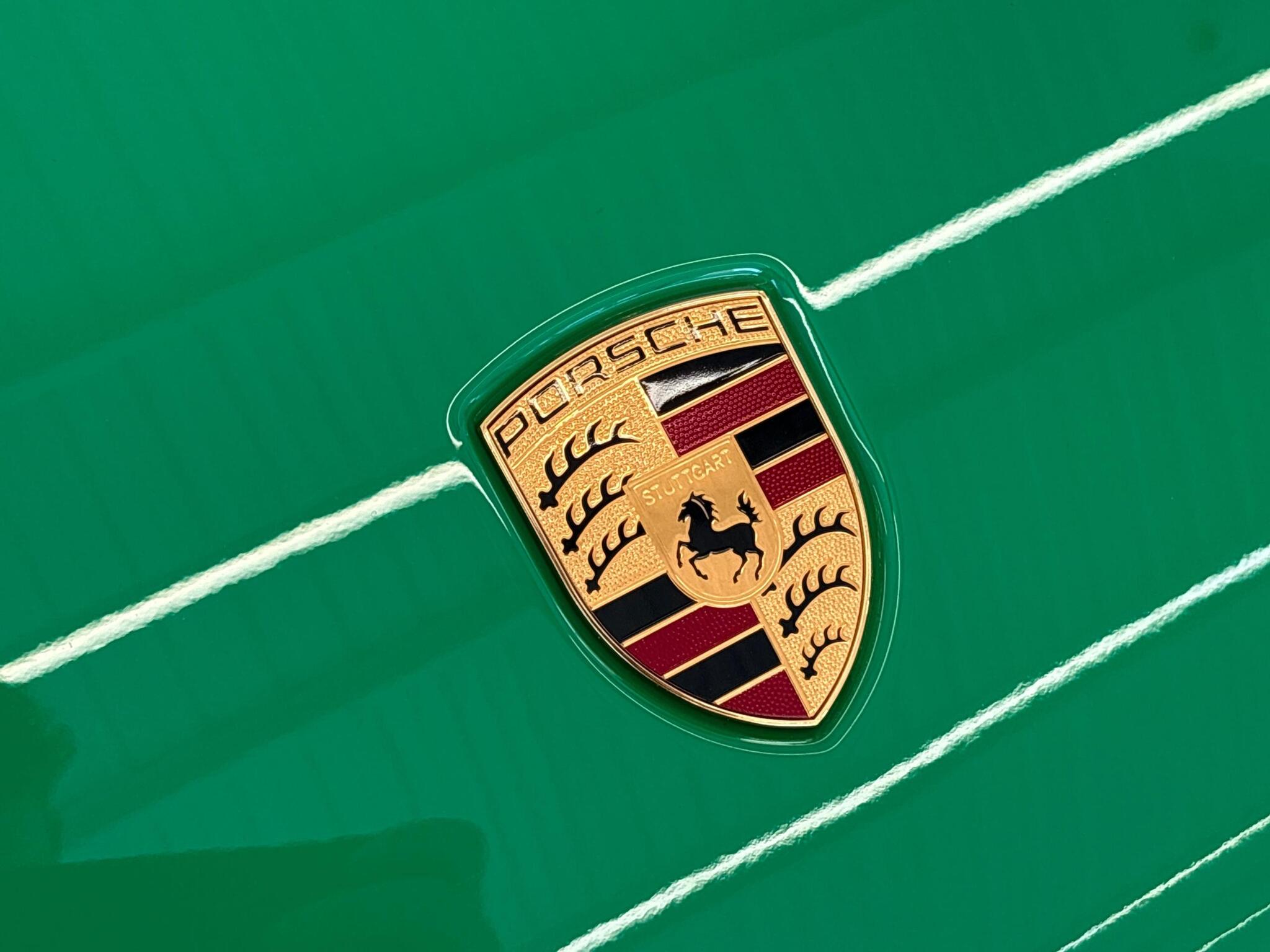 Porsche Macan view 36