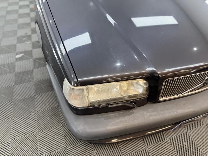 1996 Volvo 850 image 8