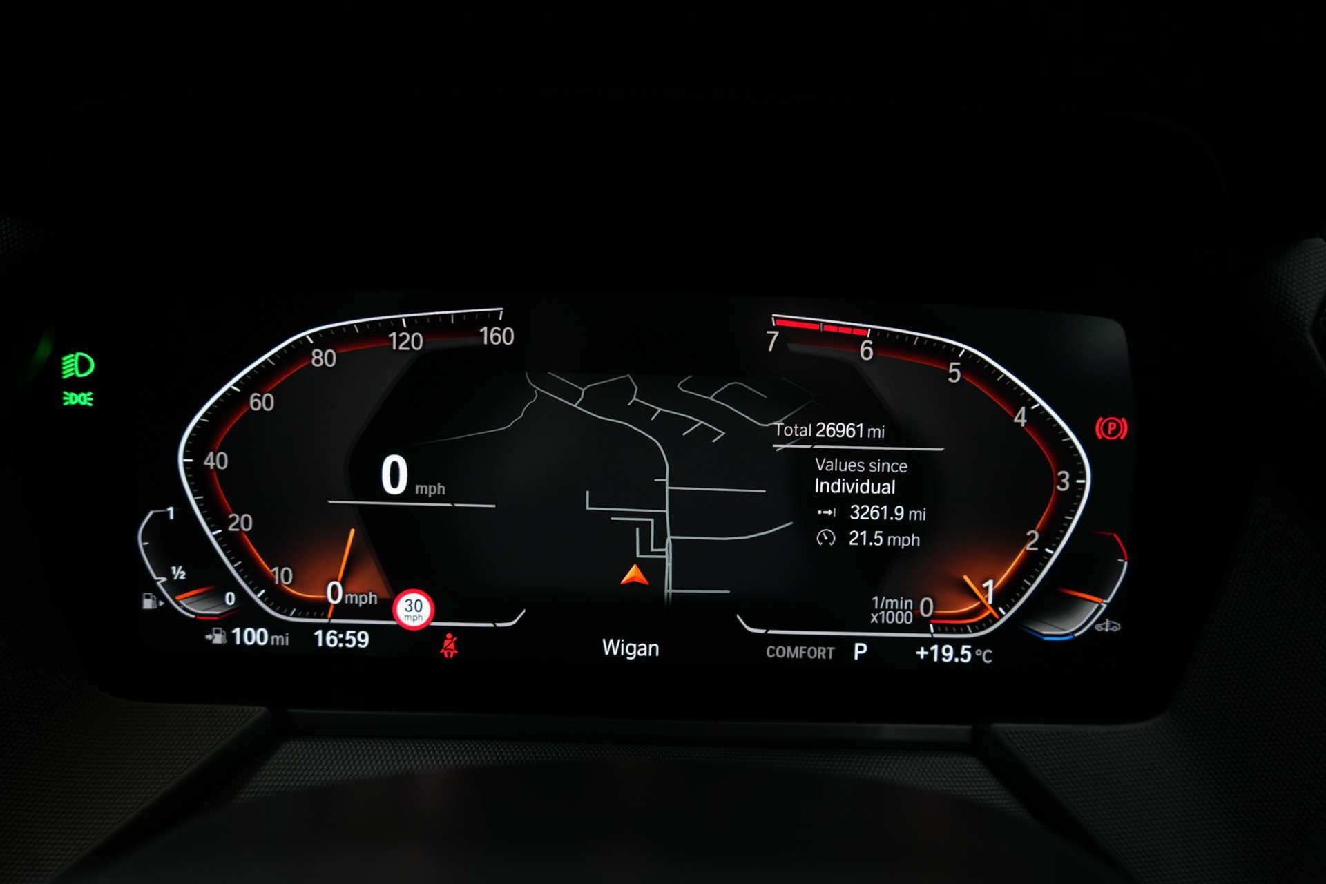 BMW 1 Series view 43