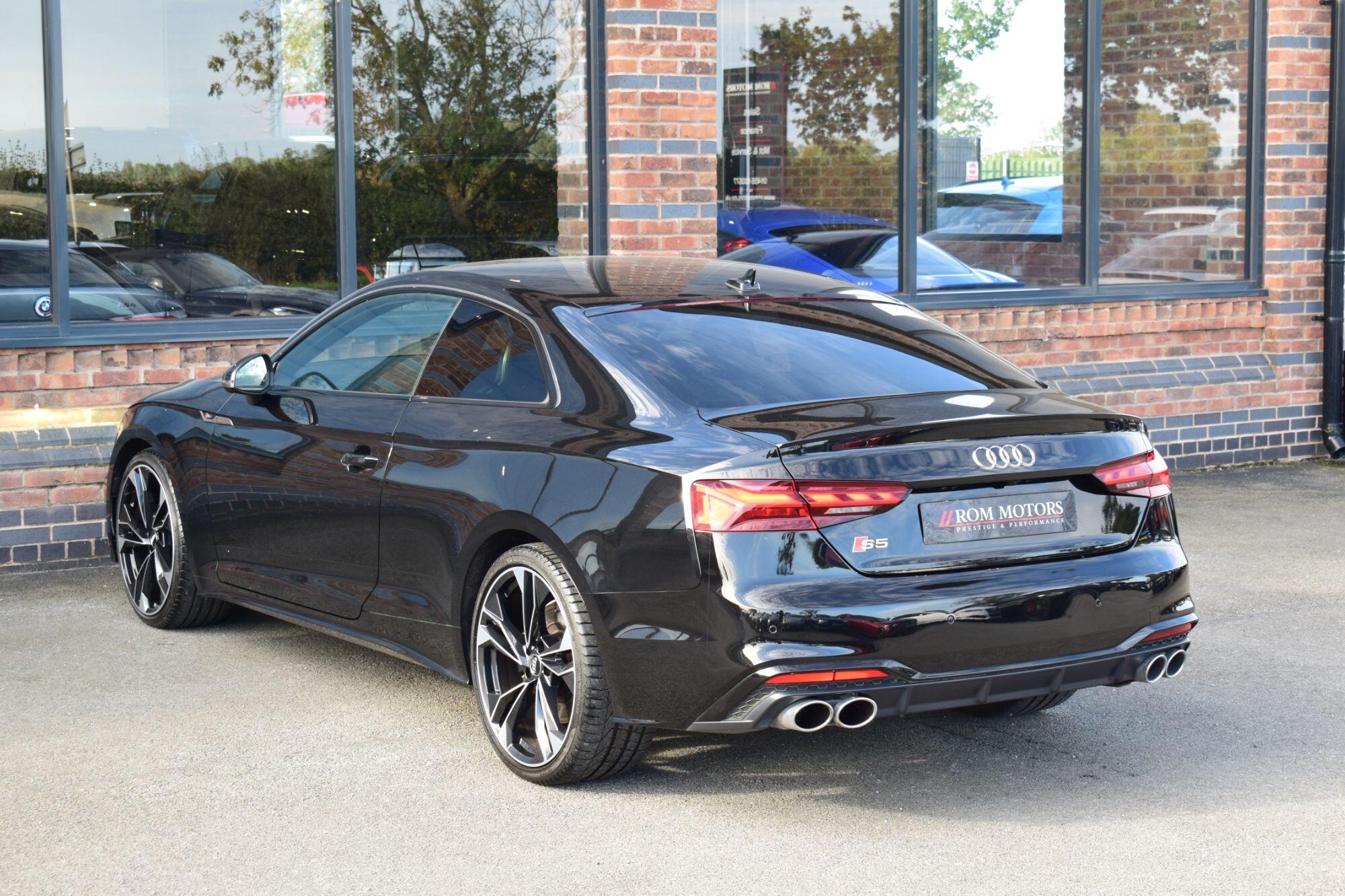 Audi S5 view 47