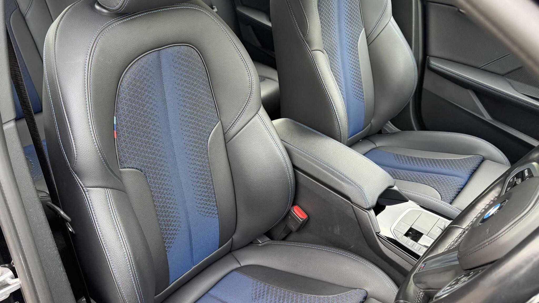 BMW 1 Series view 11