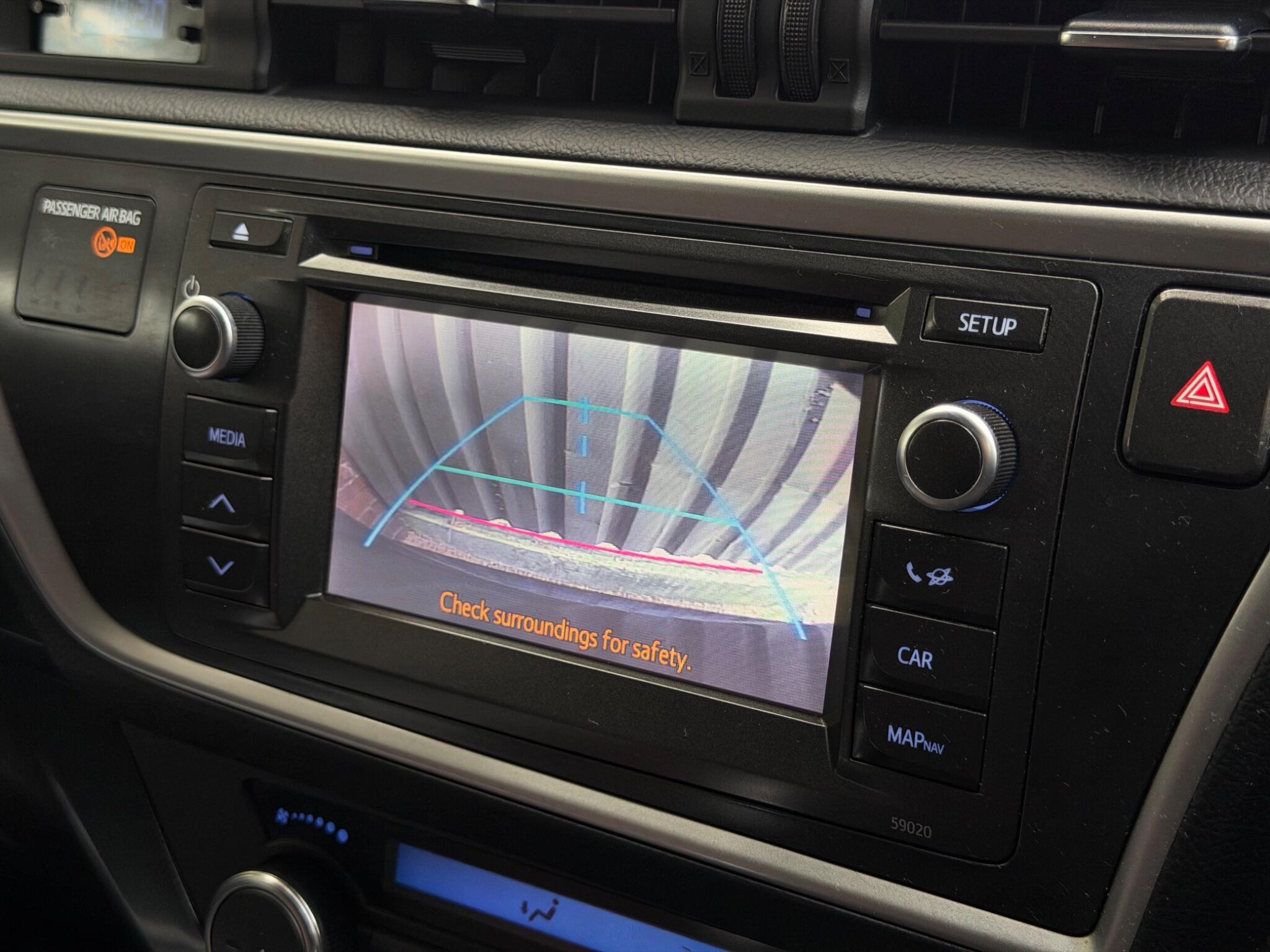 Toyota Auris view 28