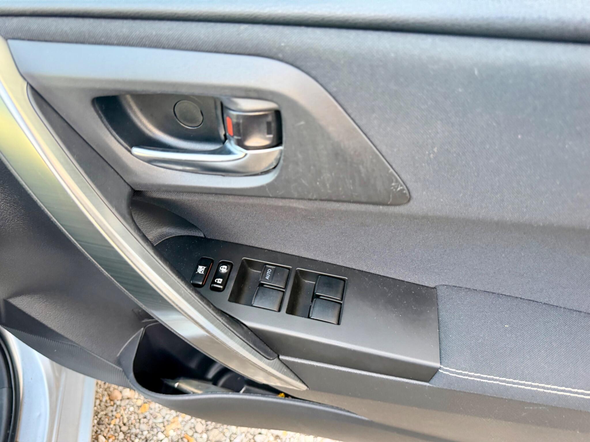 Toyota Auris view 39