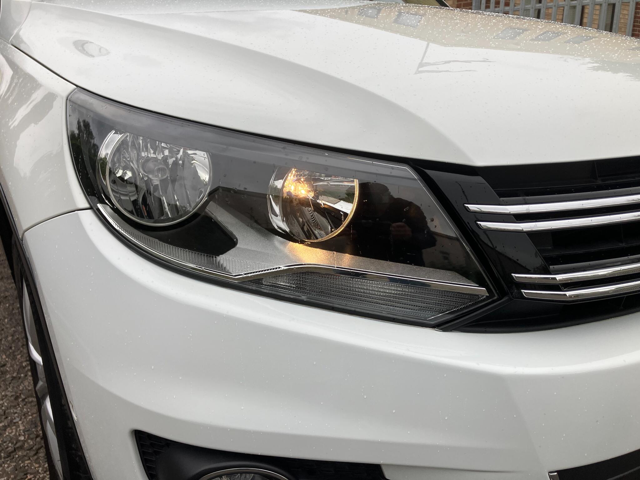 Volkswagen Tiguan view 10