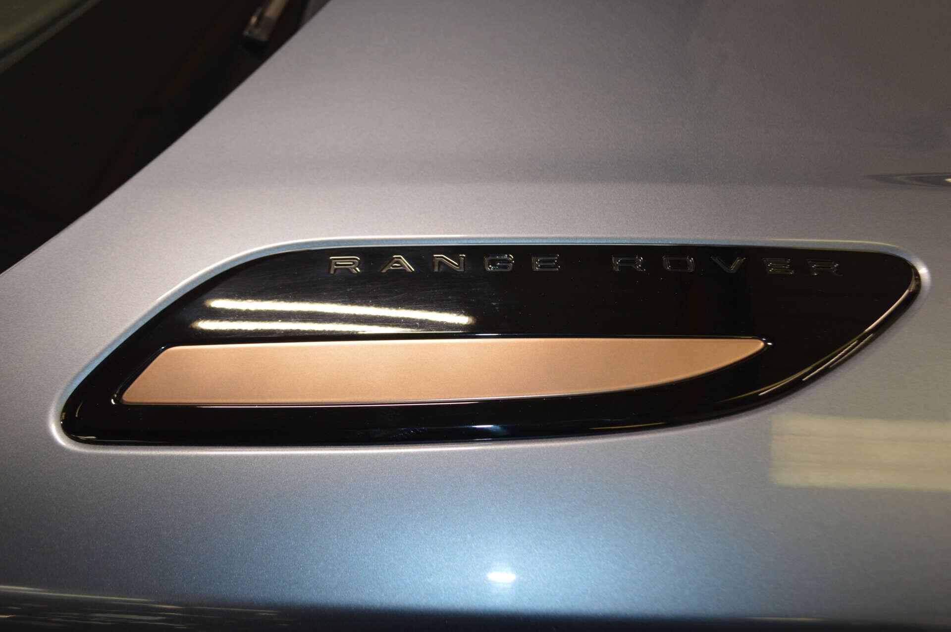 Land Rover Range Rover Velar view 42