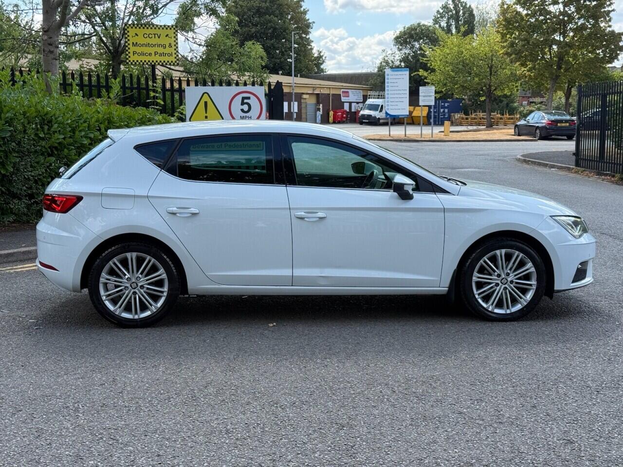 Seat Leon Leon view 8