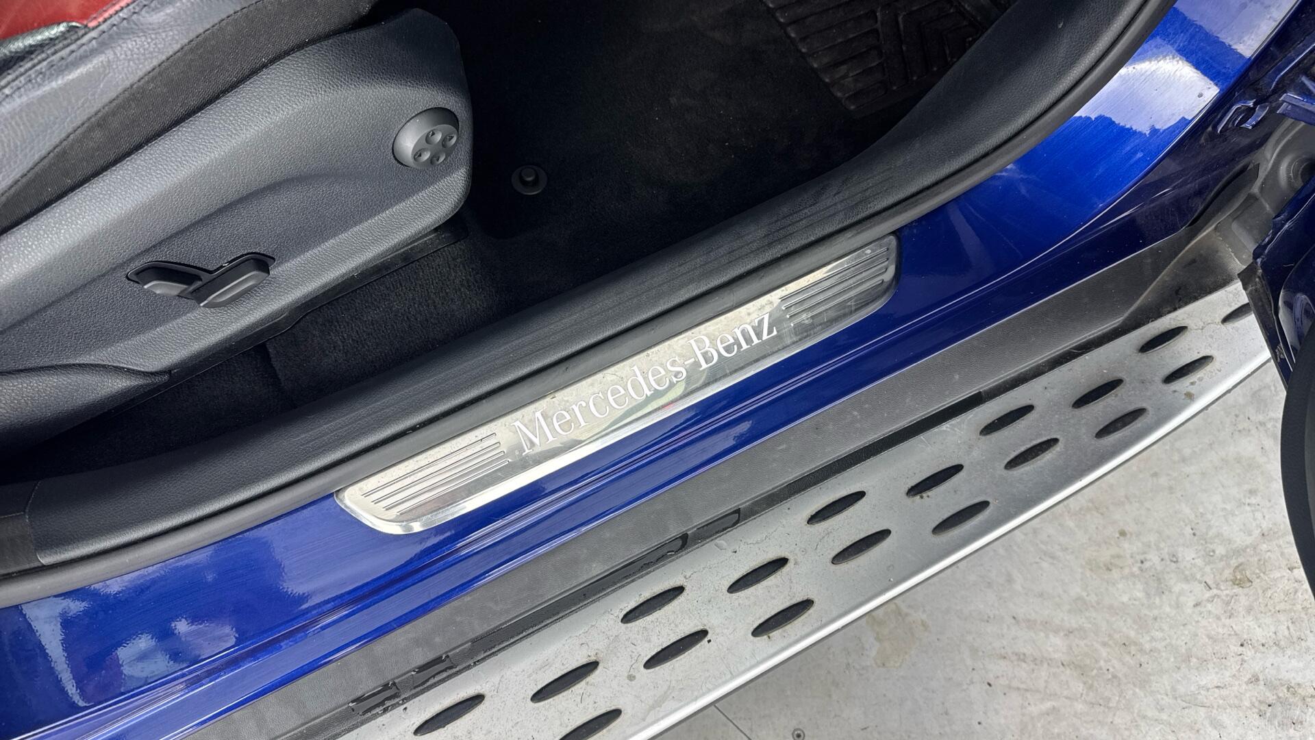 Mercedes-Benz GLC view 18