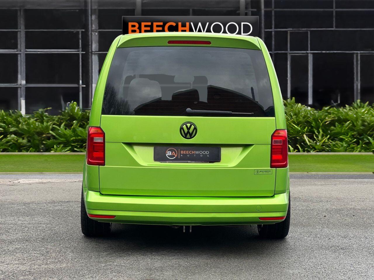 Volkswagen Caddy Maxi view 5