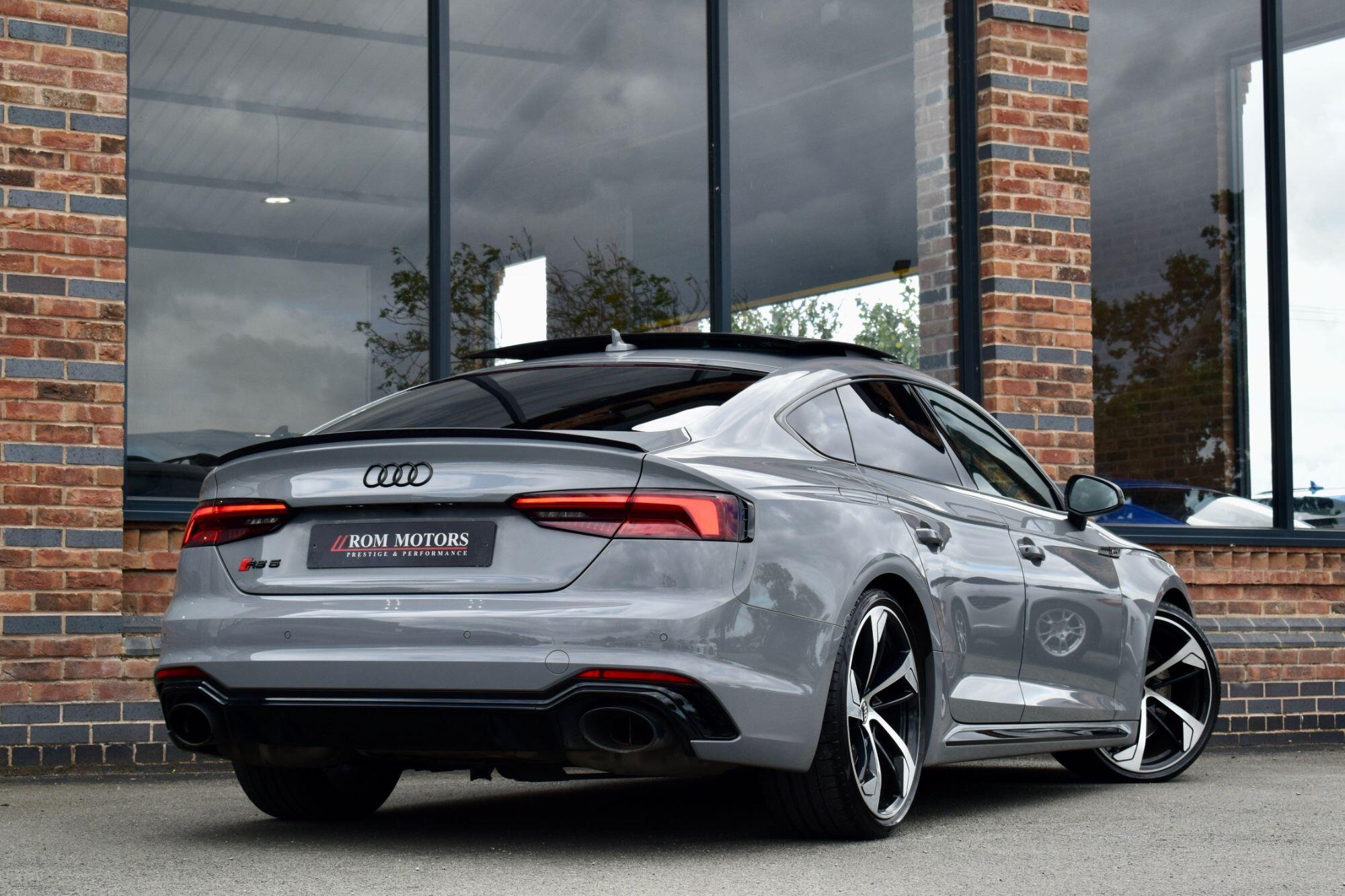 Audi RS5 view 38