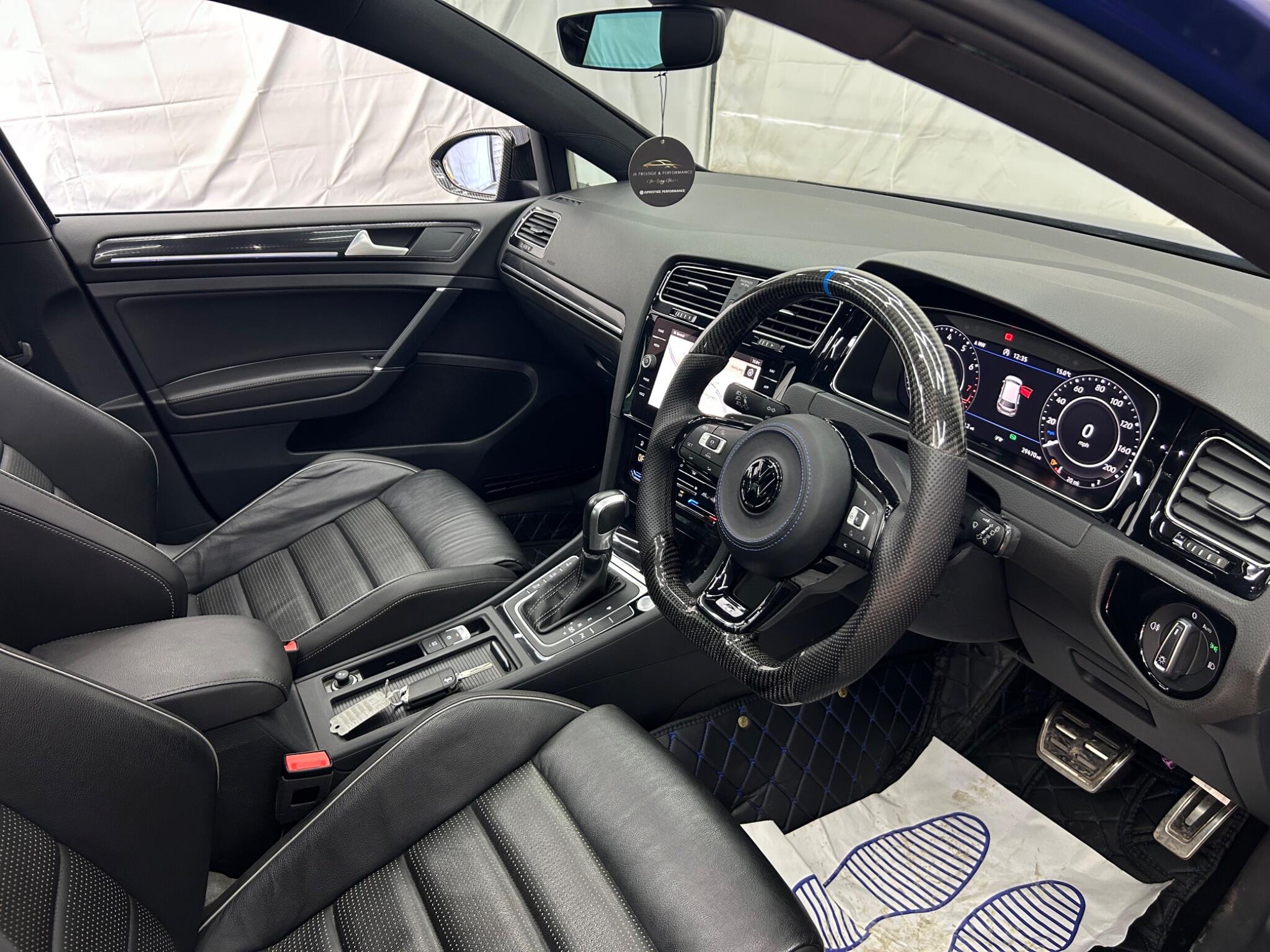 Volkswagen Golf view 11