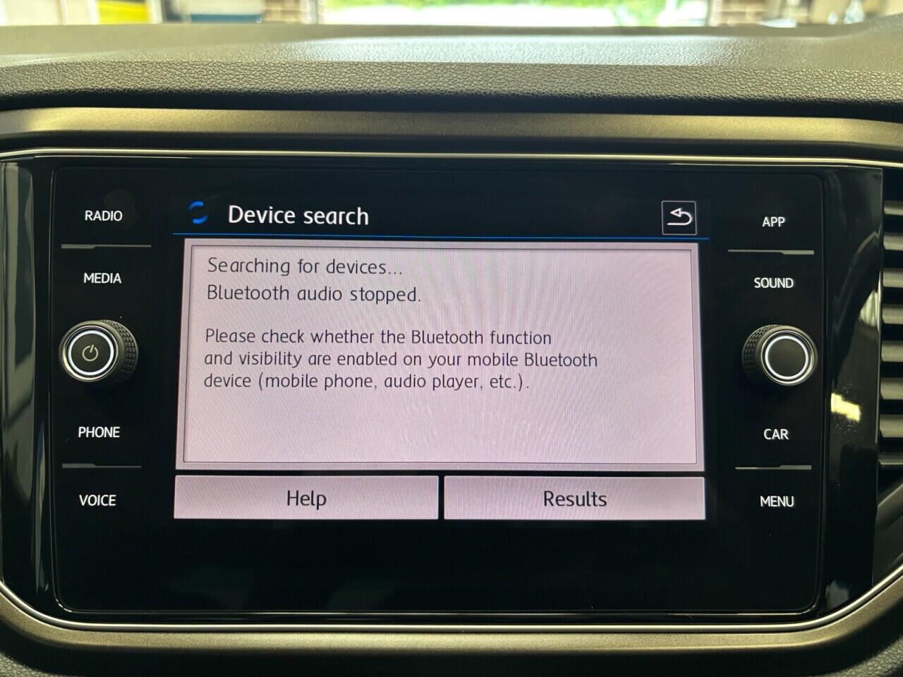 Volkswagen T-Roc view 28