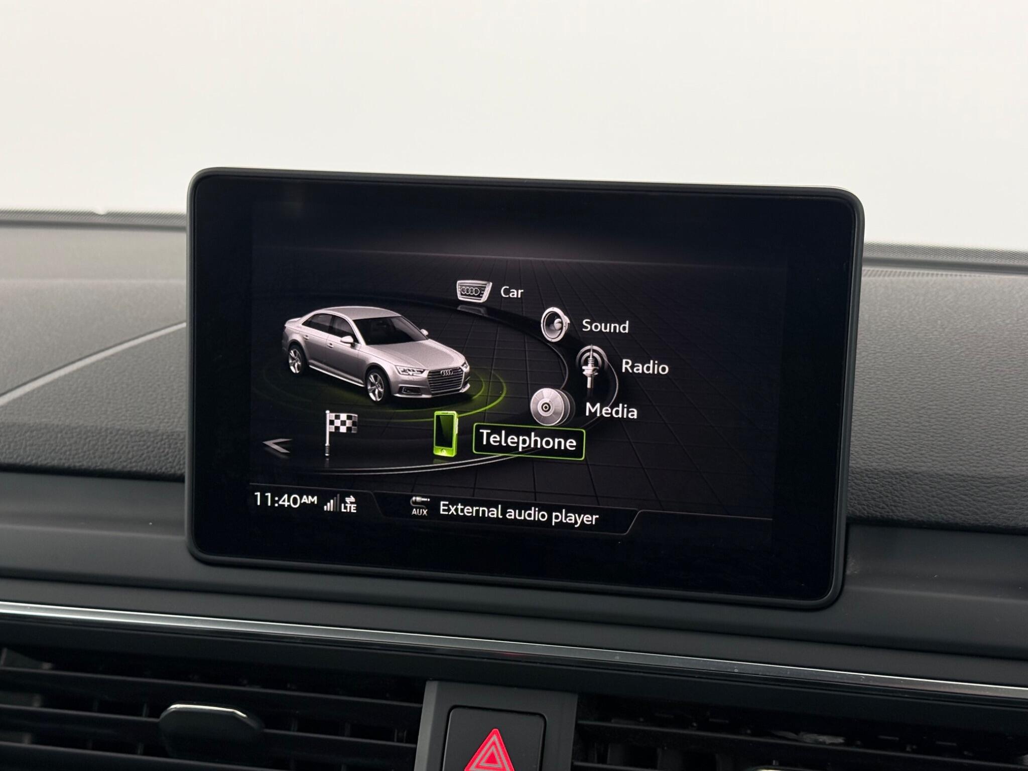Audi A4 view 19