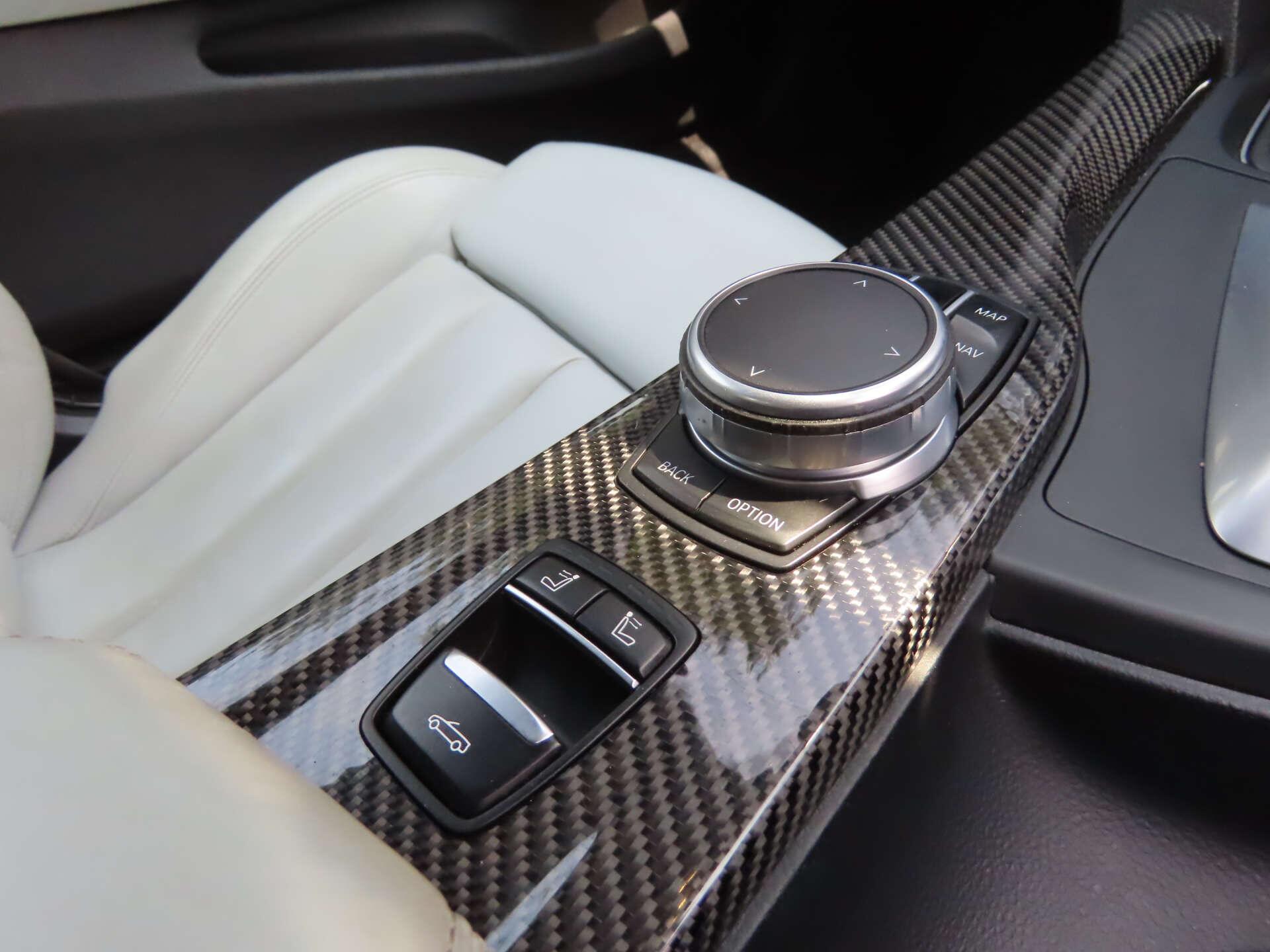 BMW M4 view 17