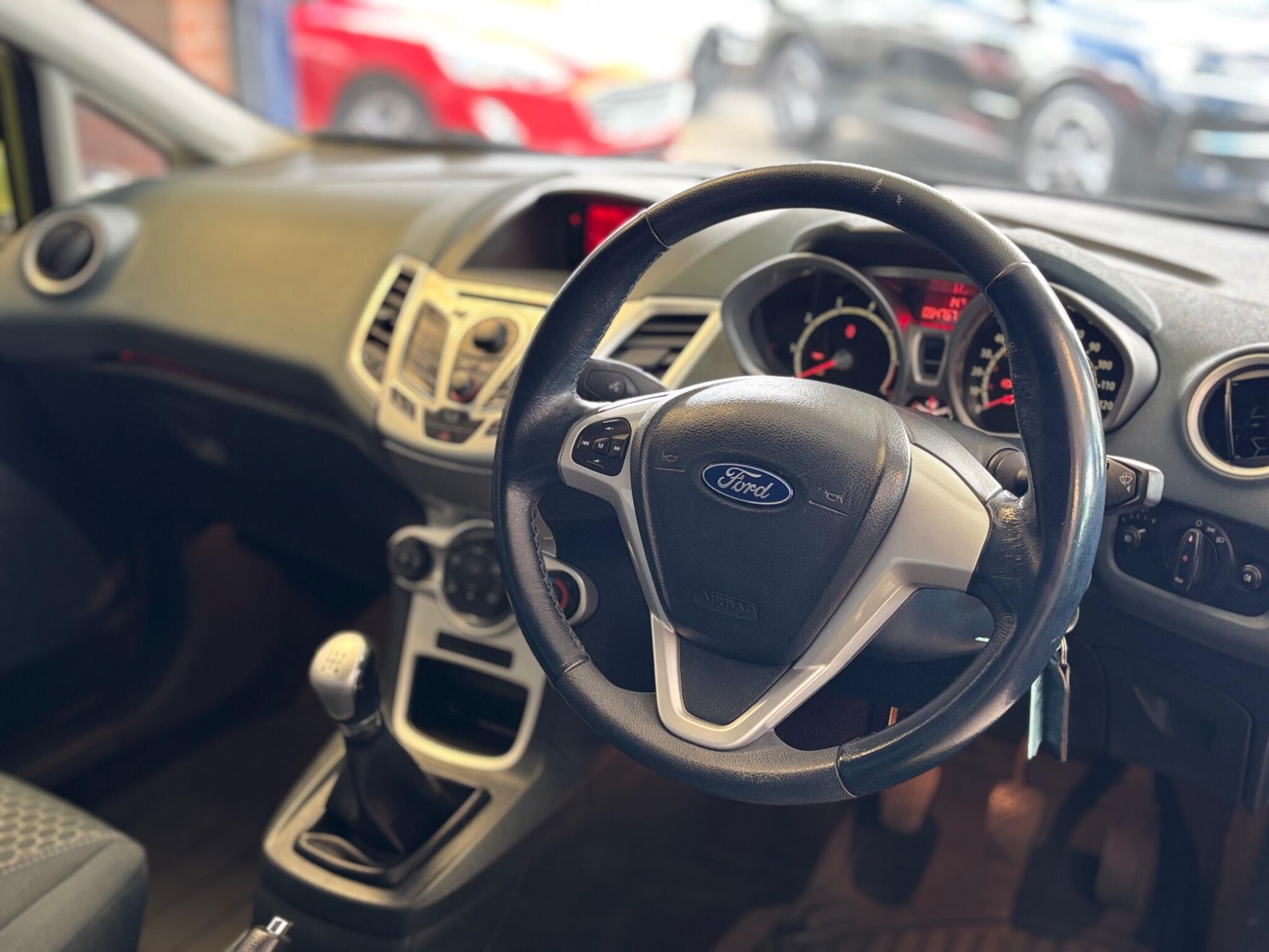 Ford Fiesta view 15