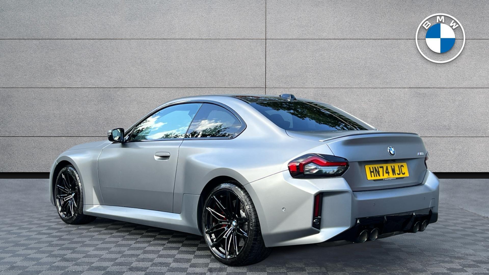 BMW M2 view 2