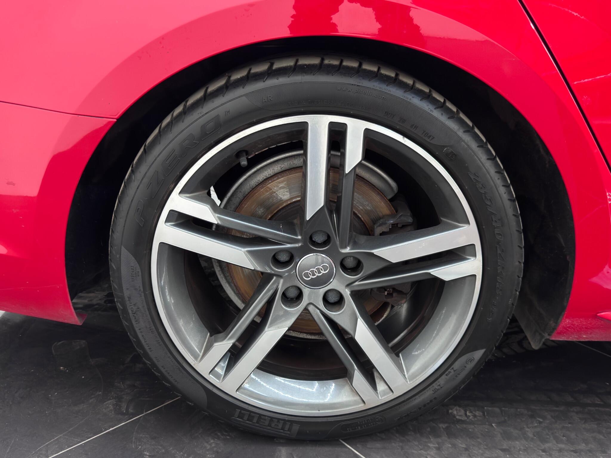 Audi A4 view 62