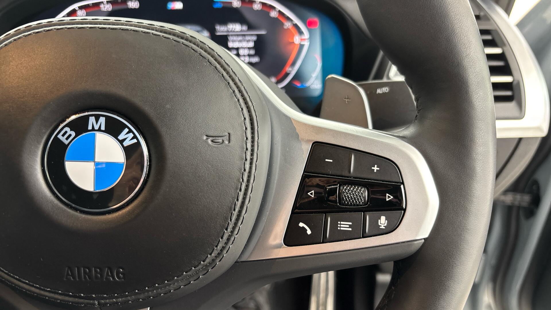 BMW X4 view 18
