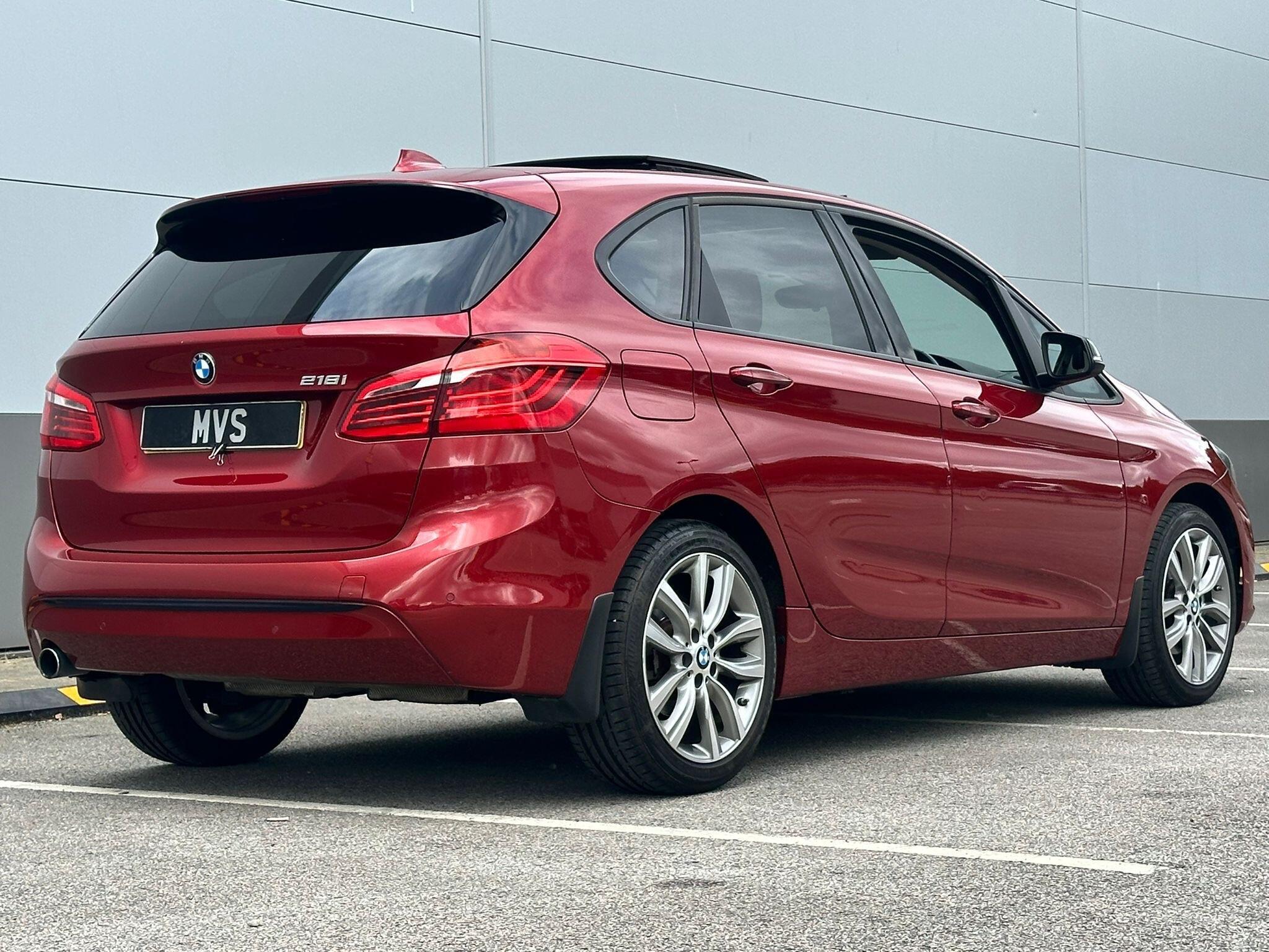 BMW 2 Series view 8