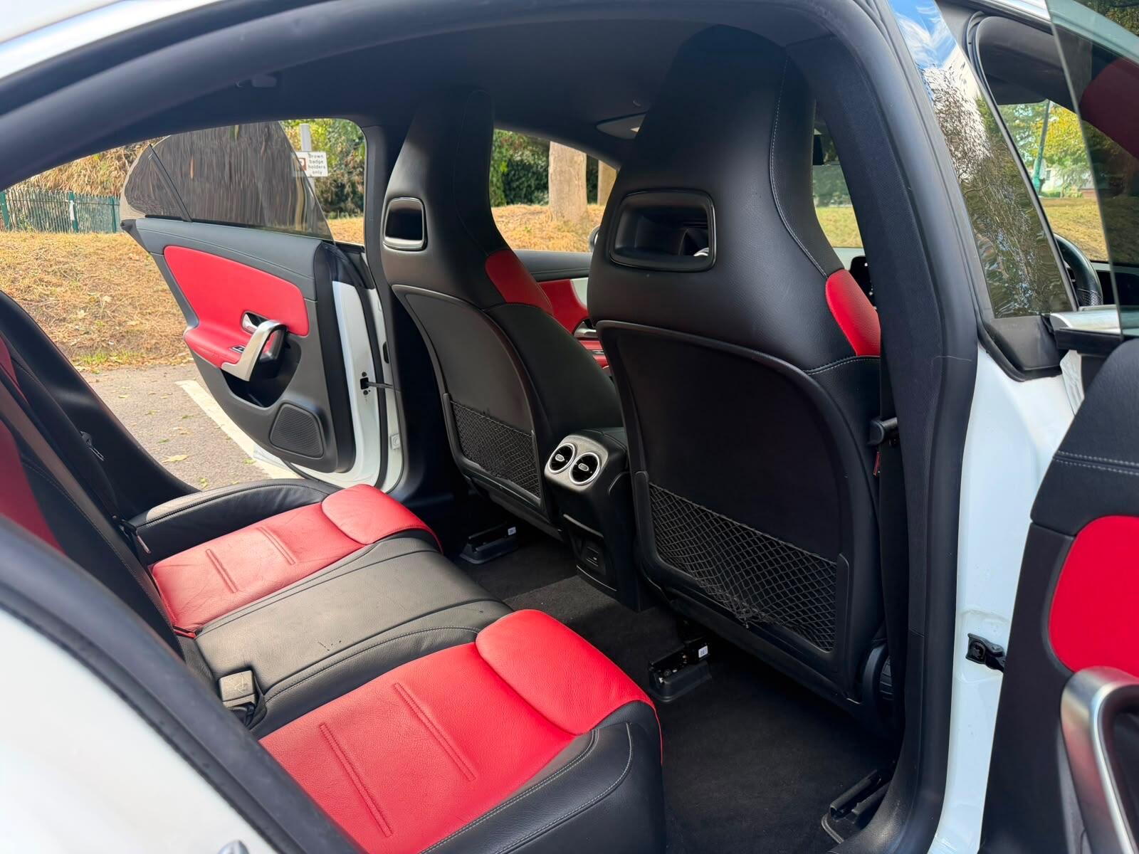 Mercedes-Benz Cla view 18