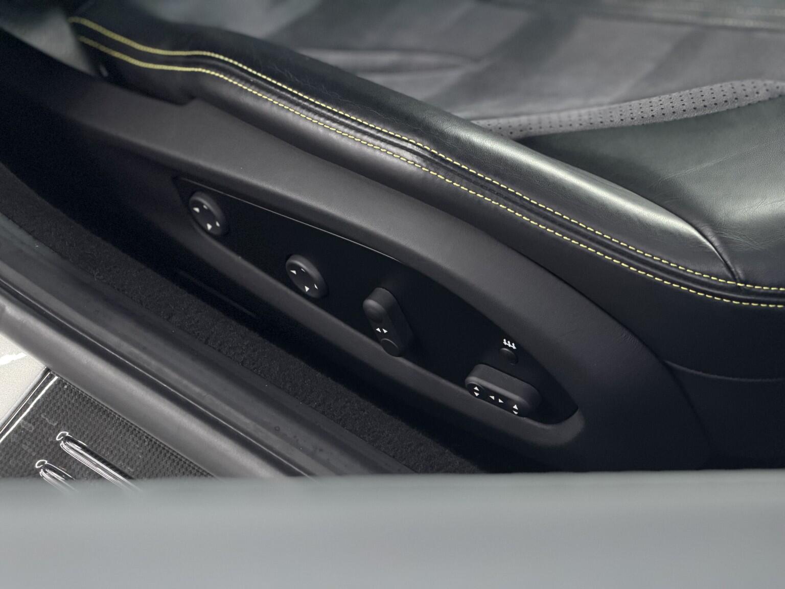Ferrari 812 view 55
