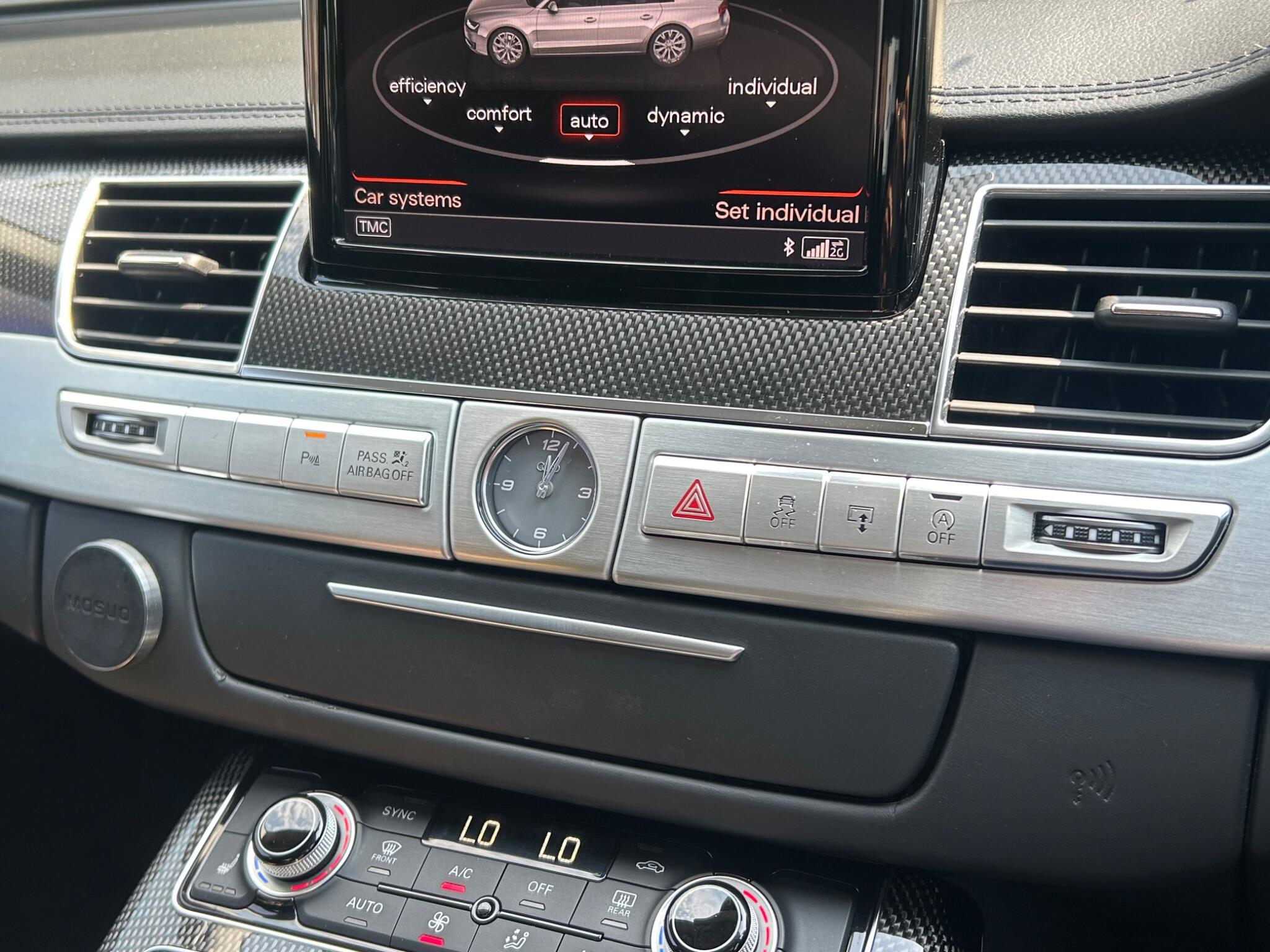 Audi S8 view 51