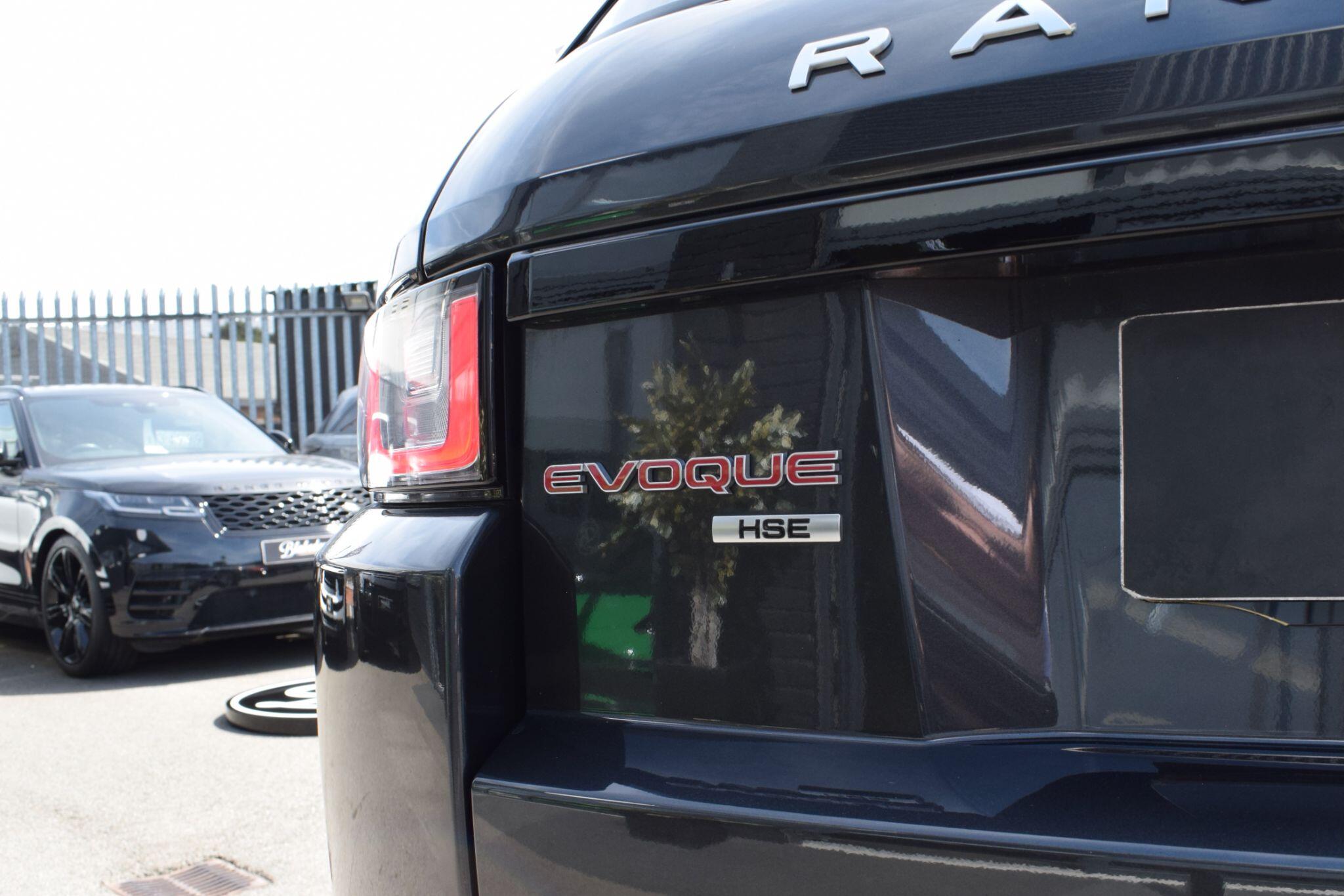 Land Rover Range Rover Evoque view 35