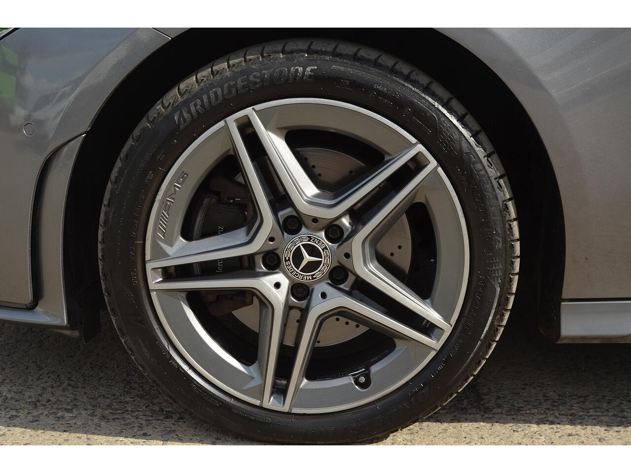 Mercedes-Benz Cla view 59