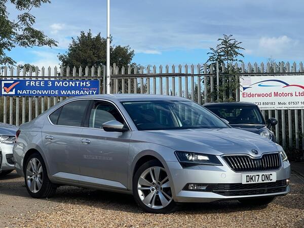 Silver 2017 Skoda Superb Estate Front-wheel drive Automatic