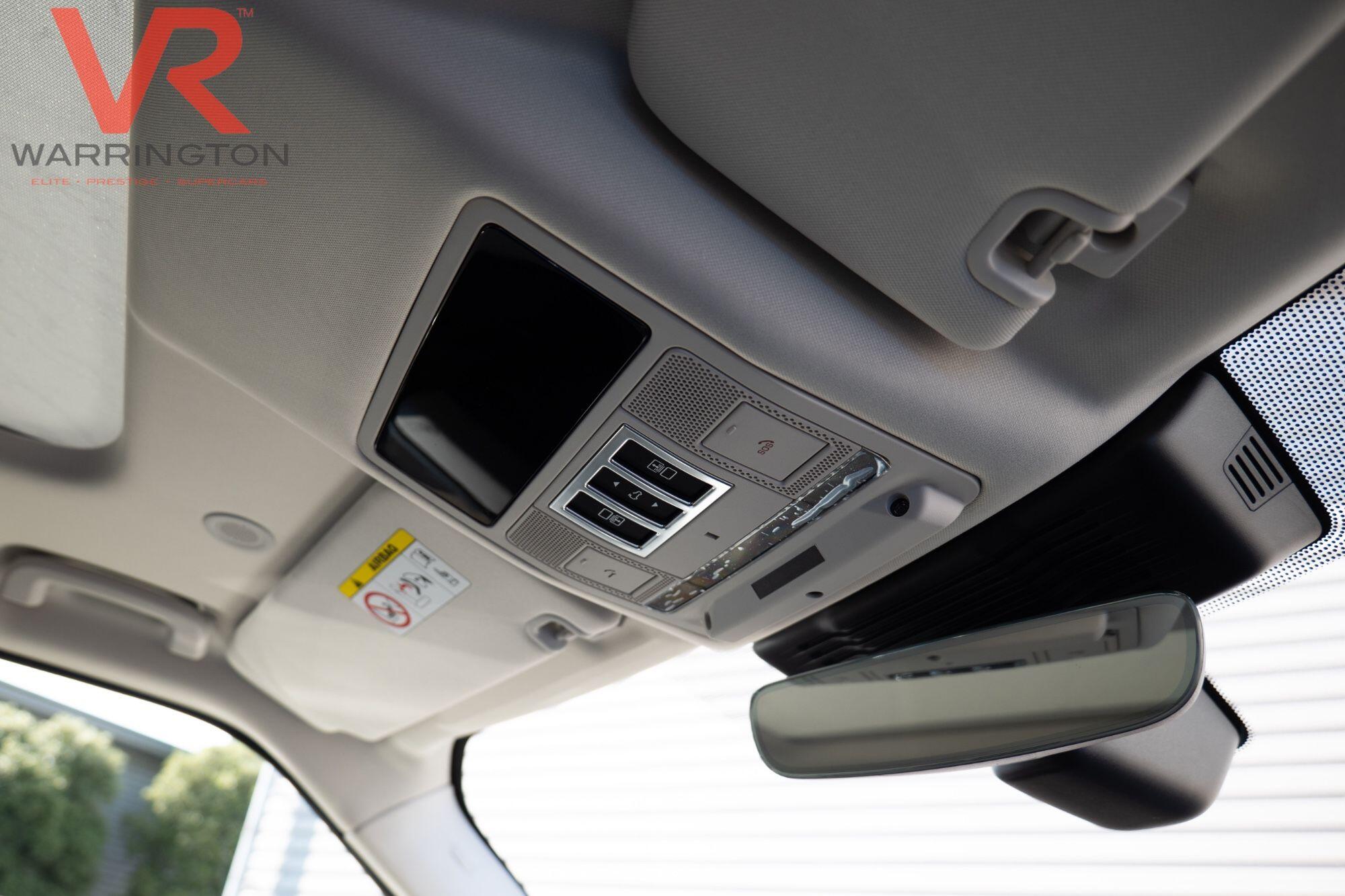 Land Rover Discovery 3 view 35