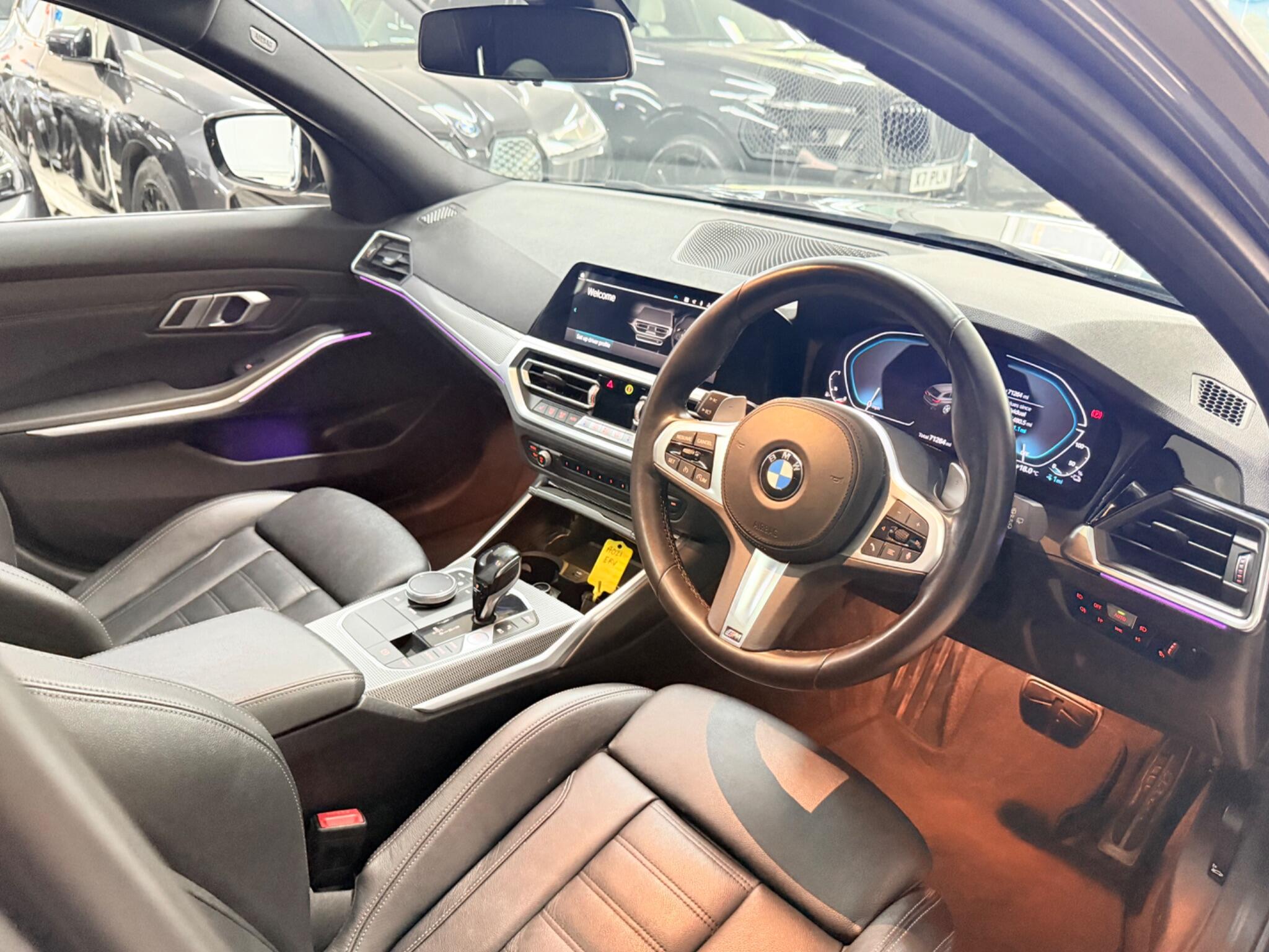 BMW 3 Series view 39