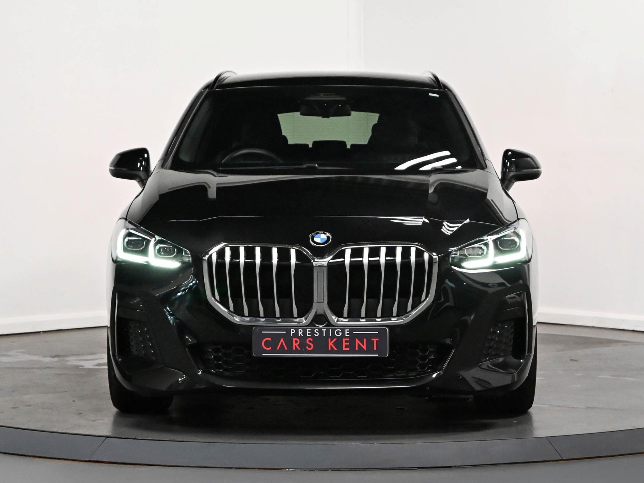 BMW 2 Series view 22