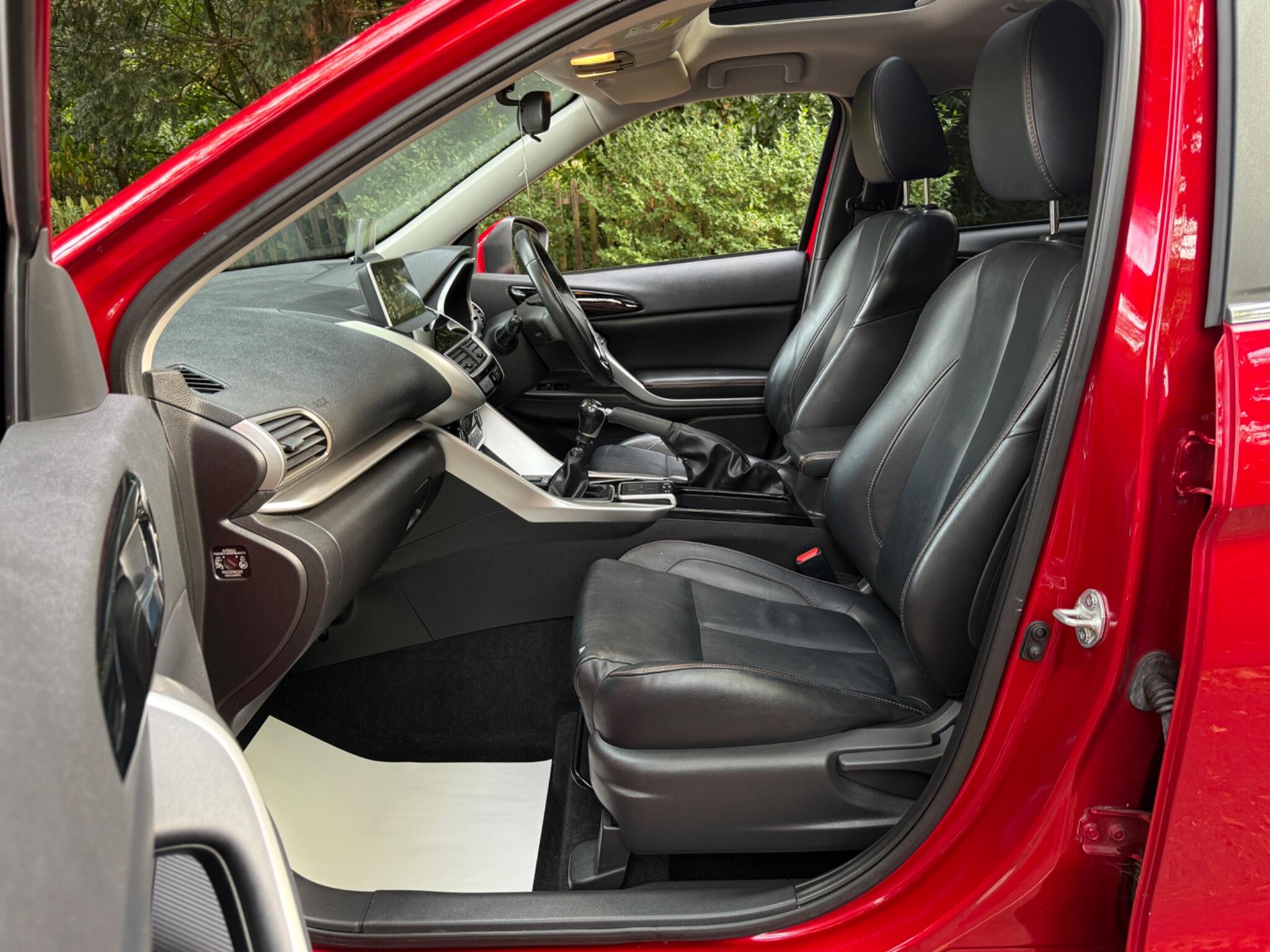 Mitsubishi Eclipse Cross - Image 32