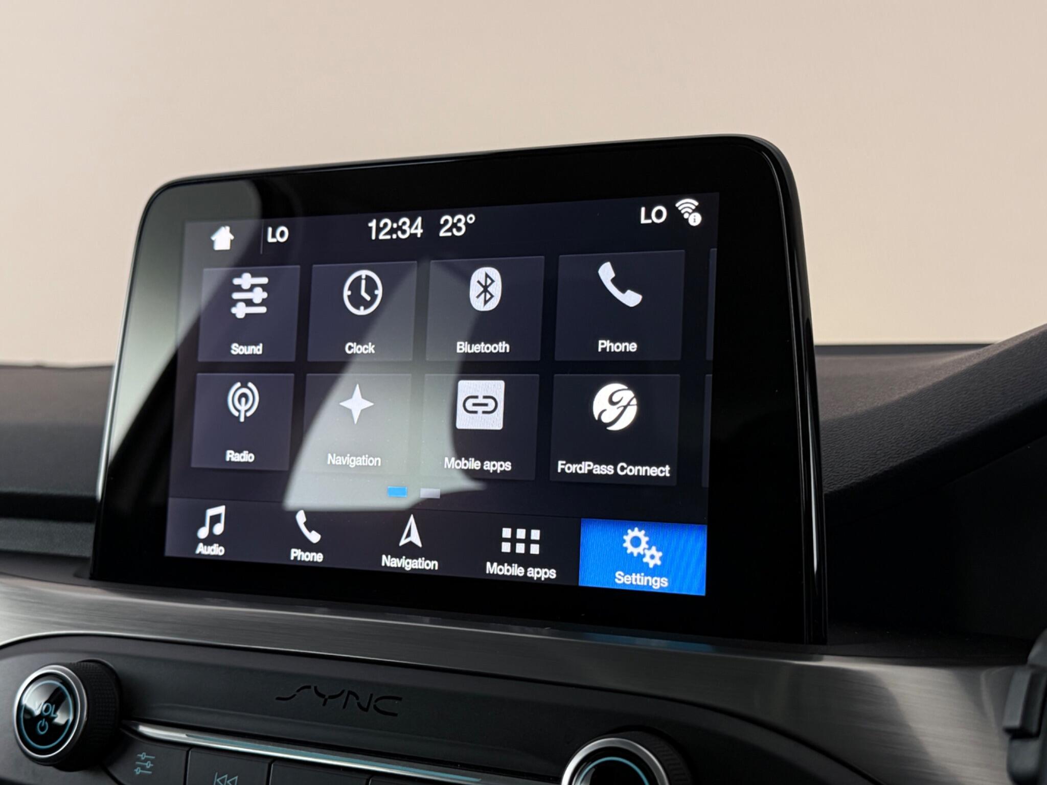 Ford Focus view 24