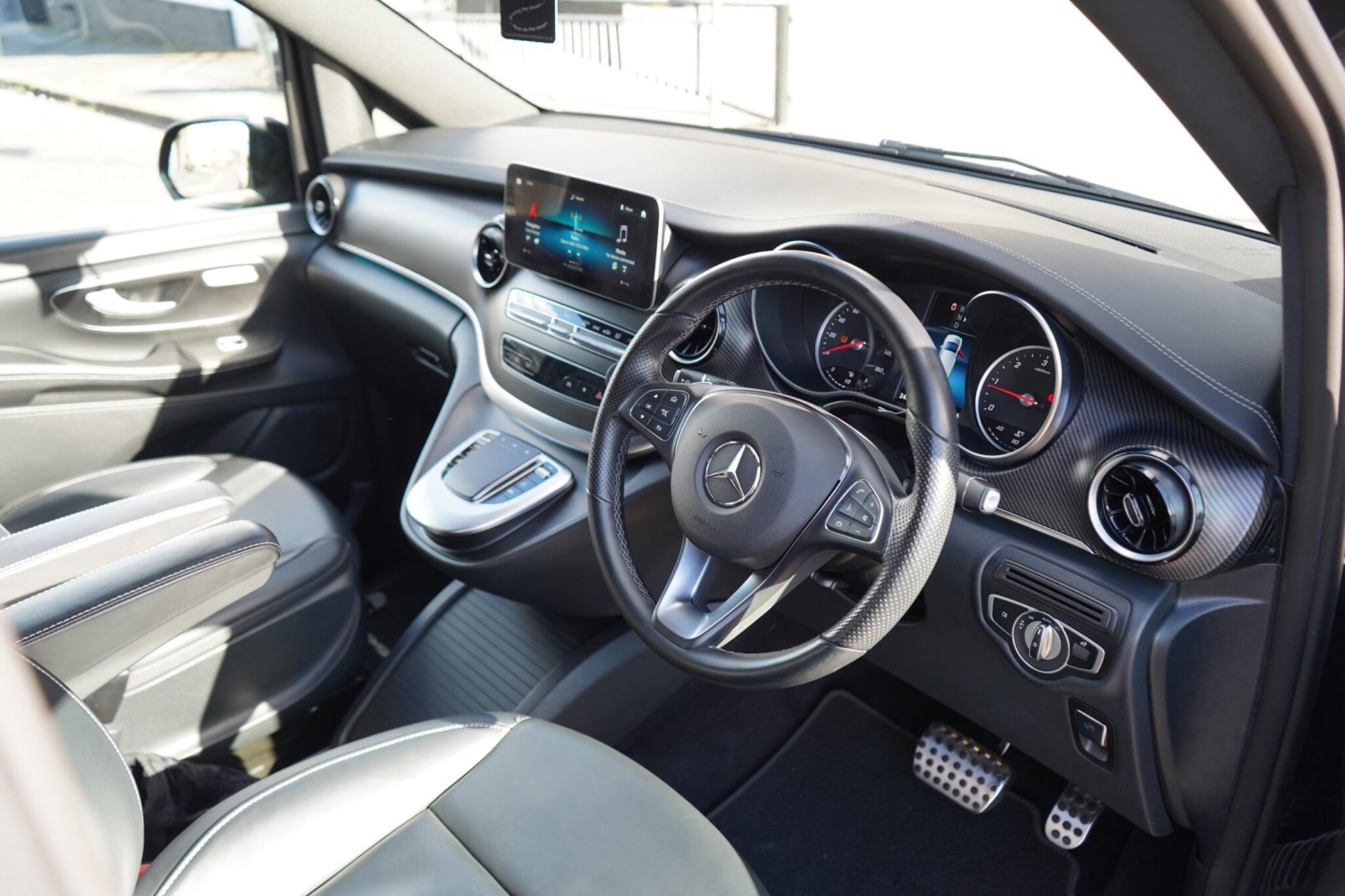 Mercedes-Benz V Class view 7
