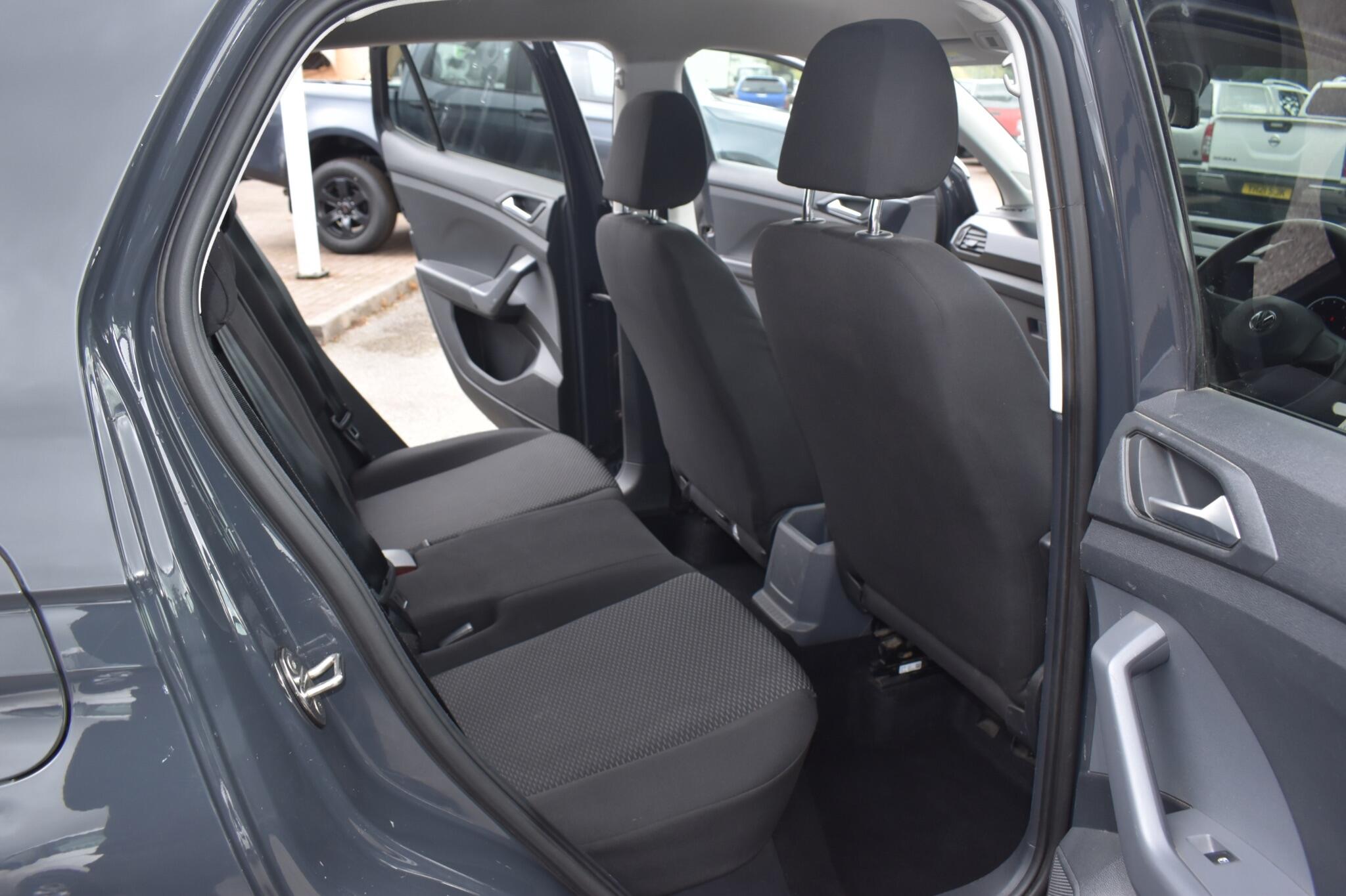 T-Cross - 1.0 TSI S Euro 6 (s/s) 5dr - Image 9