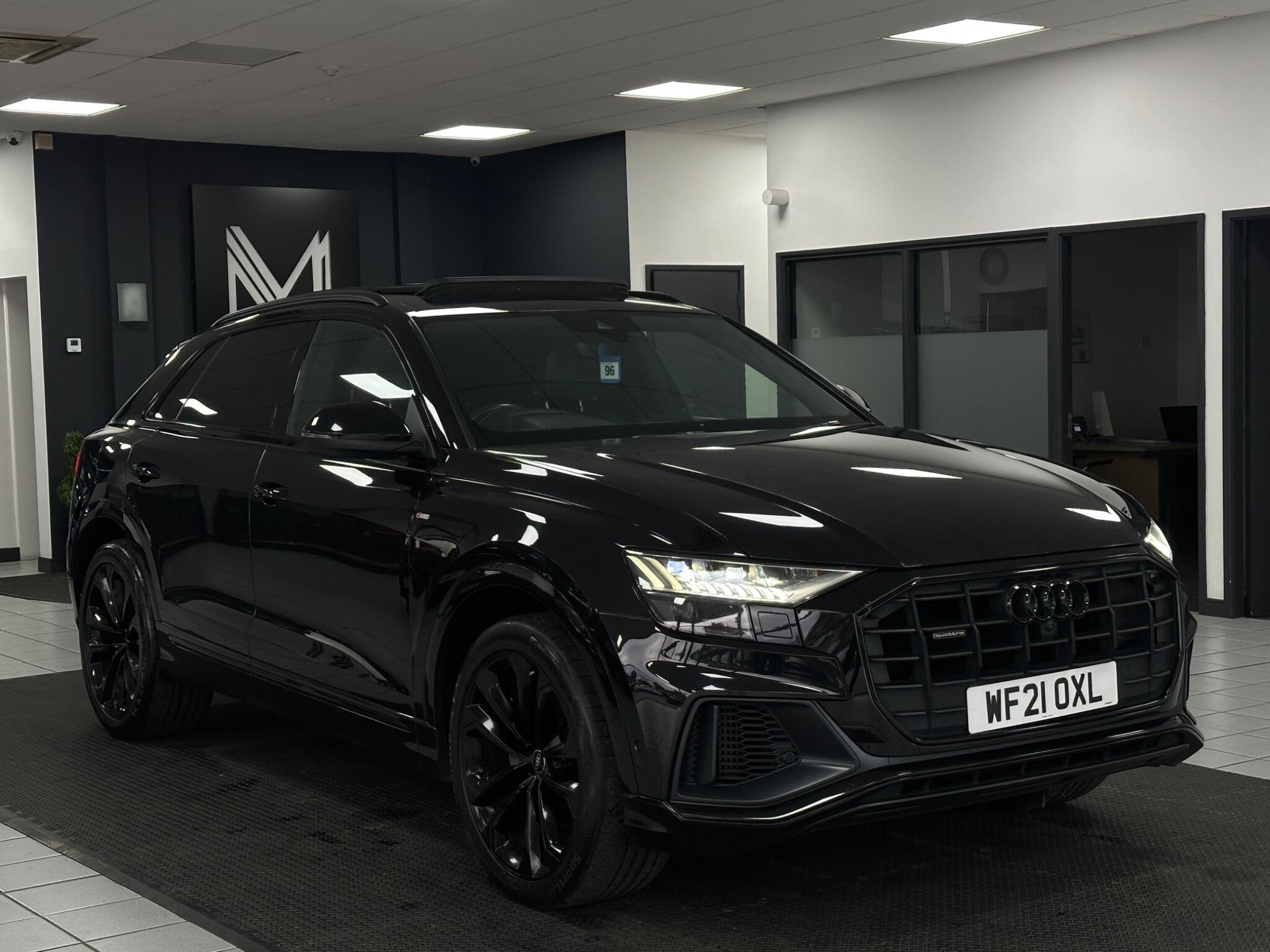 Audi Q8 view 2