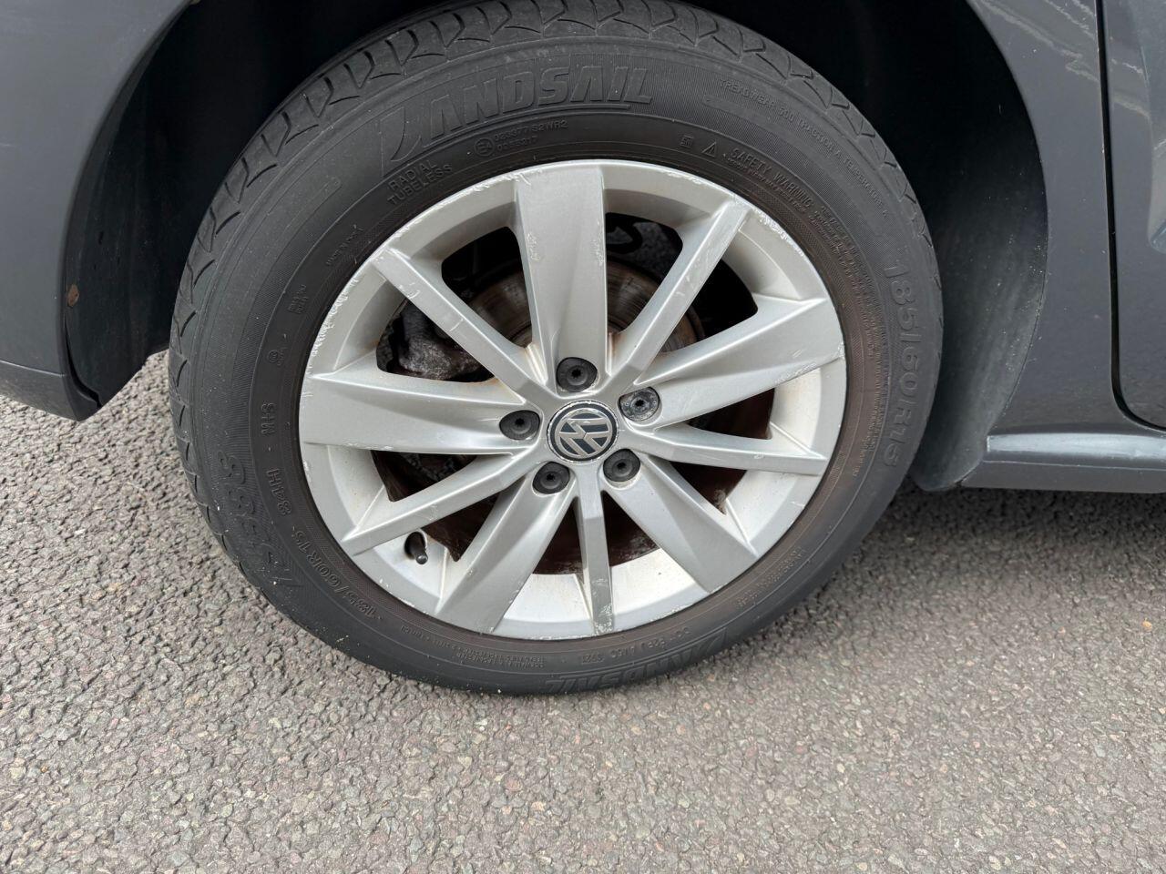 Volkswagen Polo view 27